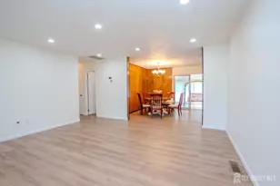 4 Hunterdon Ave, Monroe Township, NJ 08831 - Photo 9