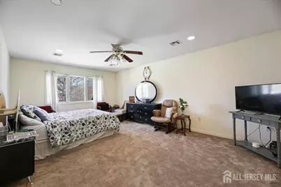 439 Fairview Avenue, Colonia, NJ 07067 - Photo 15