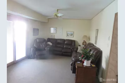 14 Sterling Court, Perth Amboy, NJ 08861 - Photo 3