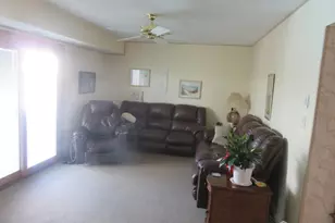 14 Sterling Ct, Perth Amboy, NJ 08861 - Photo 3