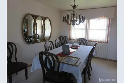 14 Sterling Court, Perth Amboy, NJ 08861 - Photo 17