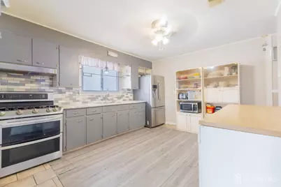 100 Washington Road, Sayreville, NJ 08872 - Photo 7