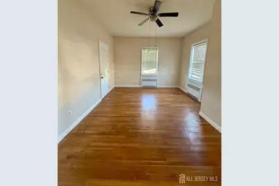 187 Main Street #1 E, Woodbridge Township, NJ 07095 - Photo 3