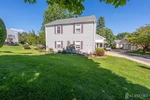 406 Oxford Ln, Monroe Township, NJ 08831 - Photo 15