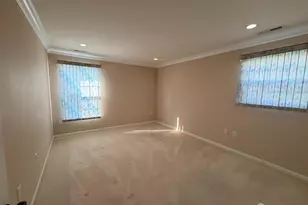 87 Timberhill Dr, Franklin Township, NJ 08823 - Photo 7