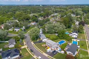 25 Hudson Rd, East Brunswick Township, NJ 08816 - Photo 27