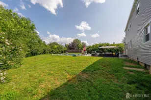 25 Hudson Rd, East Brunswick Township, NJ 08816 - Photo 25