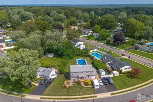 25 Hudson Rd, East Brunswick Township, NJ 08816 - Photo 33