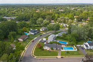 25 Hudson Rd, East Brunswick Township, NJ 08816 - Photo 31