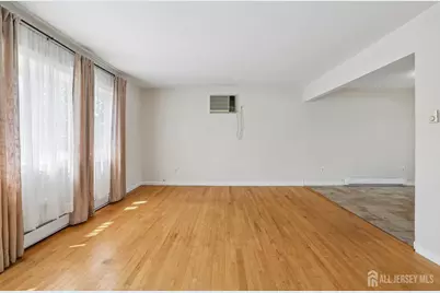 18 Carlton Avenue, Monroe Township, NJ 08331 - Photo 3