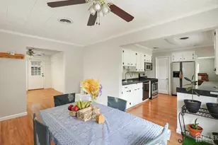 26 Lynn Ave, Middlesex, NJ 08846 - Photo 3