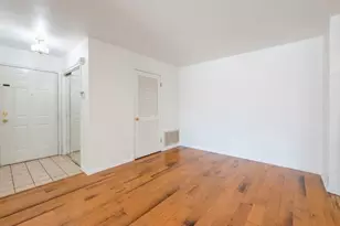 1013 Waterford Dr, Edison, NJ 08817 - Photo 11