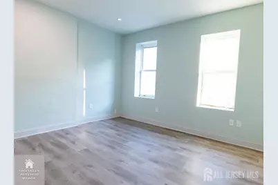 24 Sanford Street, Trenton, NJ 08618 - Photo 3