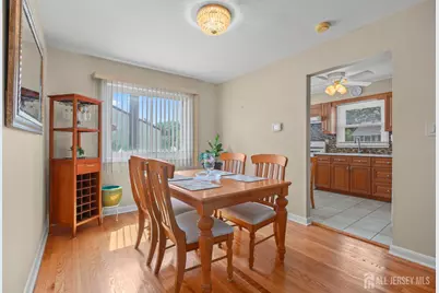 13 Briarwood Drive, Franklin Township, NJ 08873 - Photo 11