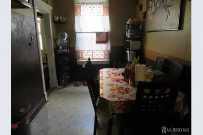 131-133 Patterson Street, Perth Amboy, NJ 08861 - Photo 21