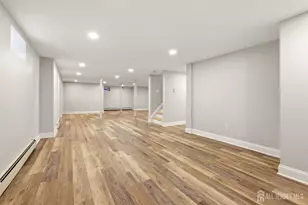 16 Charlotte St, Sayreville, NJ 08872 - Photo 21