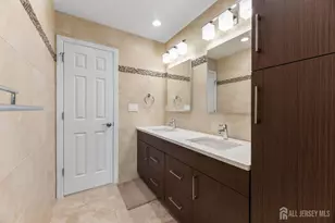 990 Hoover Dr, North Brunswick Township, NJ 08902 - Photo 29