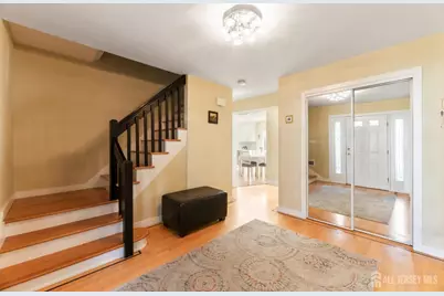 990 Hoover Drive, North Brunswick Township, NJ 08902 - Photo 5