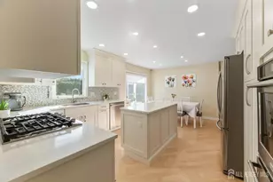 990 Hoover Dr, North Brunswick Township, NJ 08902 - Photo 15