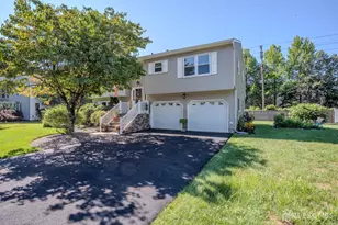 31 Pullman Loop, South Brunswick Township, NJ 08810 - Photo 1