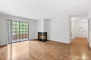 1108 Stoneridge Cir, Helmetta, NJ 08828 - Photo 7