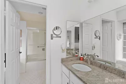 5 Thomas Paine Drive, Monroe Township, NJ 08831 - Photo 17