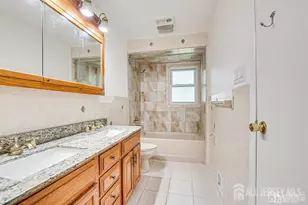 559 Wood Ave, Edison, NJ 08820 - Photo 19