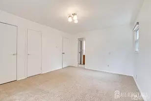 559 Wood Ave, Edison, NJ 08820 - Photo 17