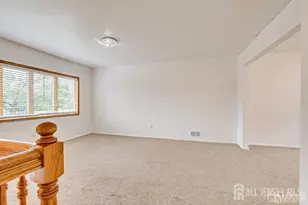 559 Wood Ave, Edison, NJ 08820 - Photo 5