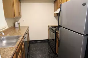 1105 Aspen Dr, Plainsboro Township, NJ 08536 - Photo 5