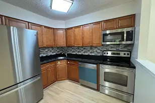 215 Aspen Dr, Plainsboro Township, NJ 08536 - Photo 9