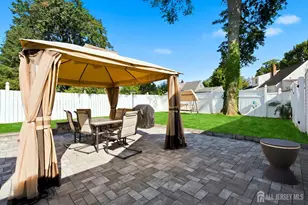 52 Leeds Dr, South Plainfield, NJ 07080 - Photo 29