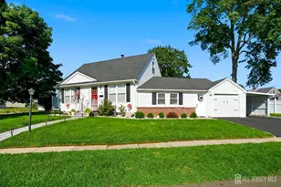 52 Leeds Dr, South Plainfield, NJ 07080 - Photo 3