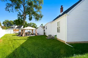 52 Leeds Dr, South Plainfield, NJ 07080 - Photo 33