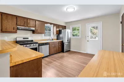 14 Dayton Avenue, Middlesex, NJ 08846 - Photo 11