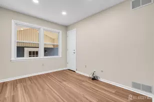 14 Dayton Ave, Middlesex, NJ 08846 - Photo 15