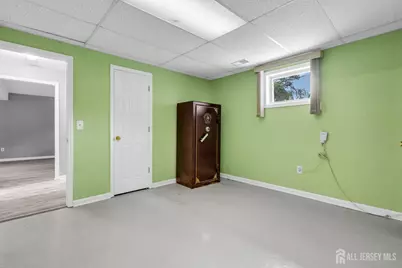 14 Dayton Avenue, Middlesex, NJ 08846 - Photo 25