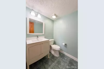 260 Westgate Drive, Edison, NJ 08820 - Photo 23