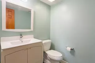 260 Westgate Dr, Edison, NJ 08820 - Photo 23