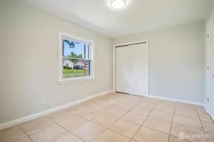 30 Runyon Ave, Edison, NJ 08817 - Photo 13