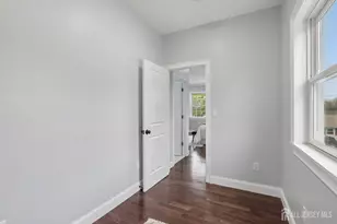 239 Suttons Ln, Edison, NJ 08817 - Photo 29