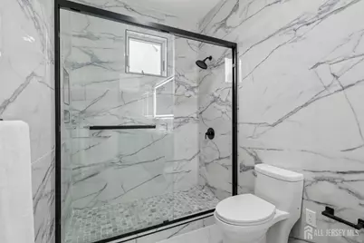 239 Suttons Lane, Edison, NJ 08817 - Photo 31
