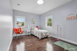 239 Suttons Ln, Edison, NJ 08817 - Photo 39