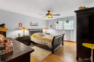 38 Van Ethel Dr, Middlesex, NJ 07747 - Photo 37