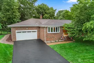 38 Van Ethel Dr, Middlesex, NJ 07747 - Photo 5