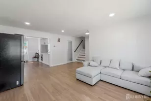 33 Larchmont Rd, Edison, NJ 08837 - Photo 7