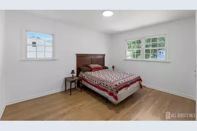 33 Larchmont Road, Edison, NJ 08837 - Photo 13