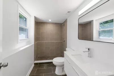 33 Larchmont Road, Edison, NJ 08837 - Photo 23