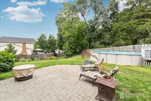 102 Fawn Dr, Old Bridge Township, NJ 07747 - Photo 31
