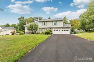 102 Fawn Dr, Old Bridge Township, NJ 07747 - Photo 3